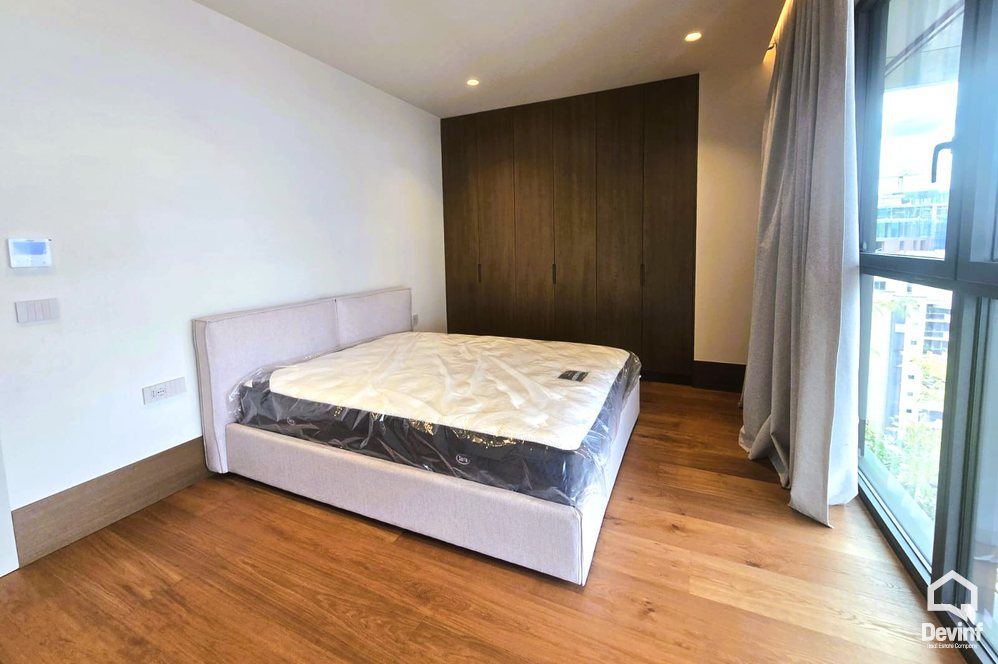 Tirane Qera Apartament 3+1 Aparatament luksoz në zonën pranë Stadiumit Air Albania apartament Residence