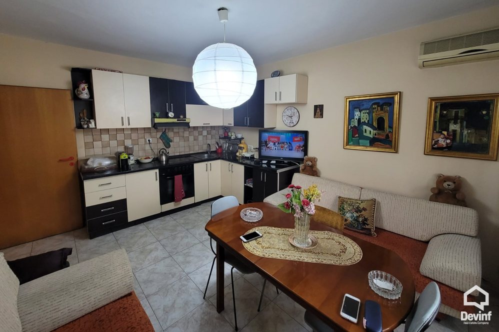 Tirane Qera Apartament 2+1 Apartament ne qender te Tiranes apartament zyre Booking/AirBnB