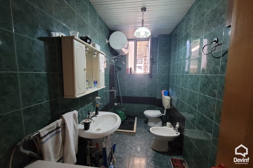 Tirane Qera Apartament 2+1 Apartament ne qender te Tiranes apartament zyre Booking/AirBnB