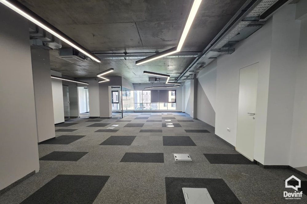 Tirane For Sale Office  Rruga e Kosovareve Office studio ligjore klinike Teknologji & IT Shërbime Profesionale Kreativitet & Marketing Klinika & Shëndetësi Arsim & Trajnim Korporata & Organizata
