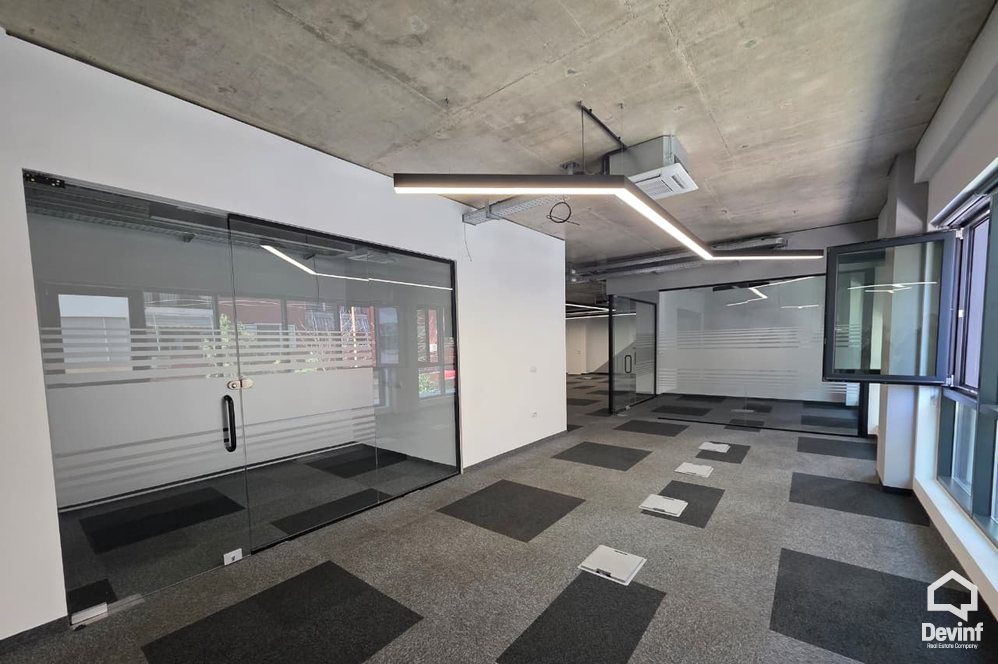 Tirane For Sale Office  Rruga e Kosovareve Office studio ligjore klinike Teknologji & IT Shërbime Profesionale Kreativitet & Marketing Klinika & Shëndetësi Arsim & Trajnim Korporata & Organizata