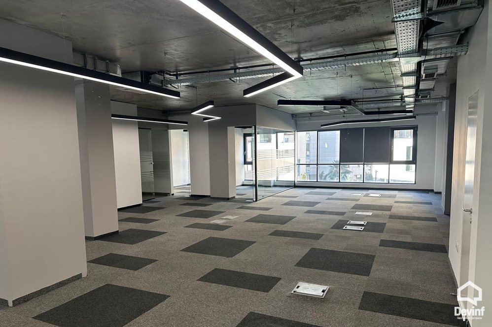 Tirane For Sale Office  Rruga e Kosovareve Office studio ligjore klinike Teknologji & IT Shërbime Profesionale Kreativitet & Marketing Klinika & Shëndetësi Arsim & Trajnim Korporata & Organizata