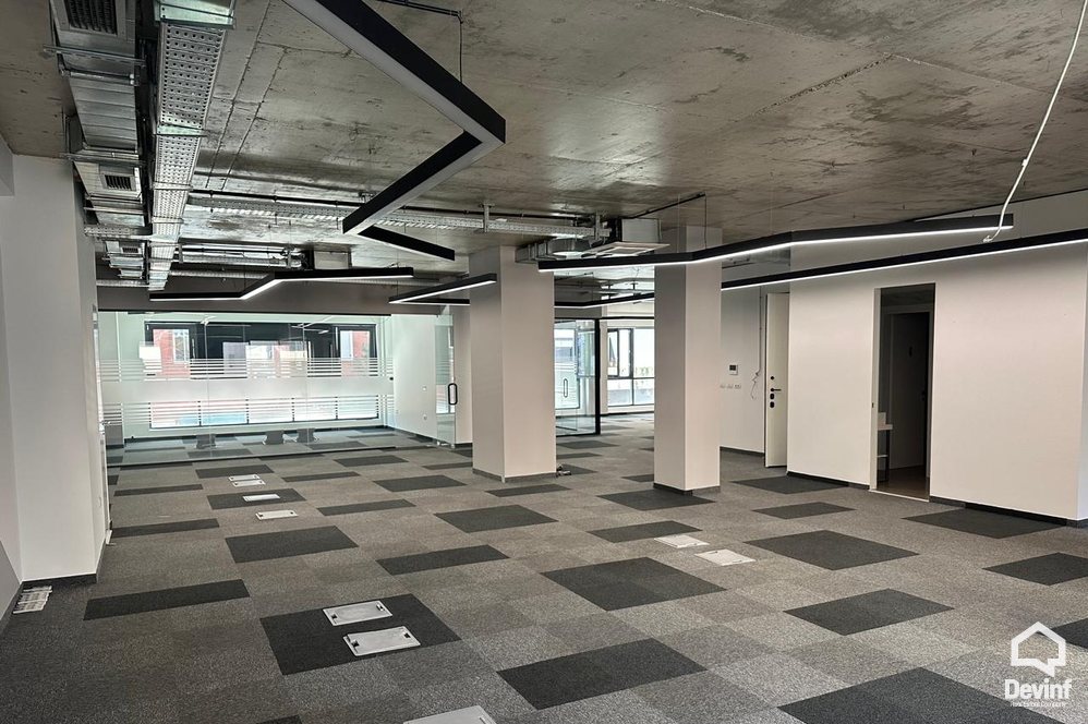 Tirane For Sale Office  Rruga e Kosovareve Office studio ligjore klinike Teknologji & IT Shërbime Profesionale Kreativitet & Marketing Klinika & Shëndetësi Arsim & Trajnim Korporata & Organizata