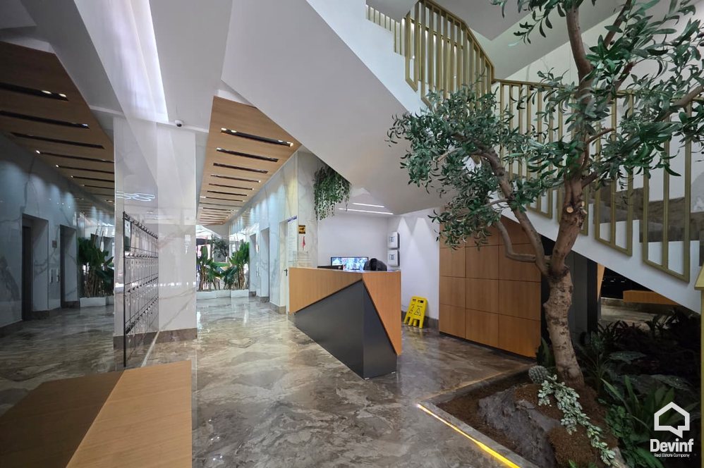 Tirane For Sale Office  Rruga e Kosovareve Office studio ligjore klinike Teknologji & IT Shërbime Profesionale Kreativitet & Marketing Klinika & Shëndetësi Arsim & Trajnim Korporata & Organizata