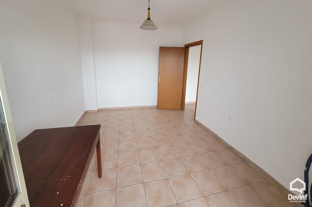 Tirane For Rent Office 3+1+G Office in Boulevard Zhan Dark Office qender estetike klinike spitalore spa