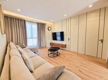Apartament Shitje Rruga Myslym Shyri