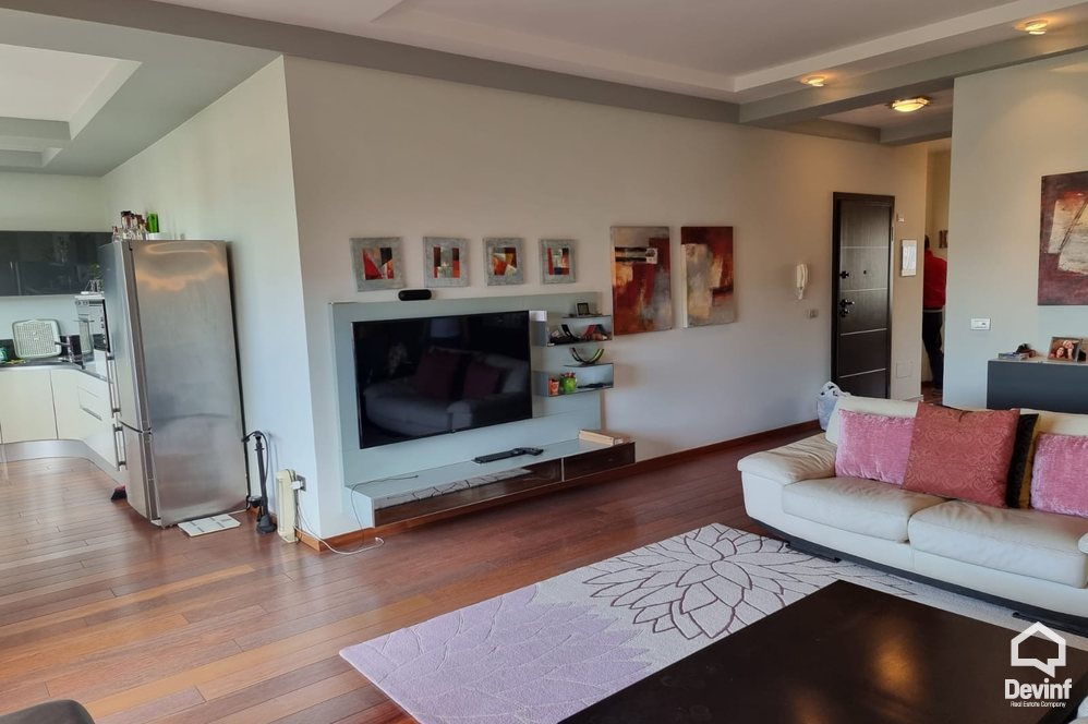 Tirane Qera Apartament 2+1 Apartament 2+1 tek zona e Bllokut apartament
