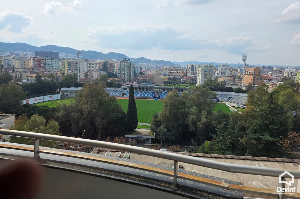 Tirane Qera Apartament 2+1 Apartament 2+1 tek zona e Bllokut apartament
