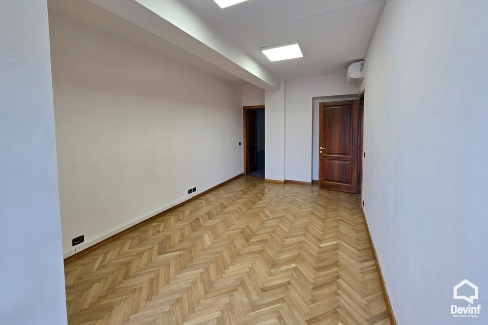 Tirane For Rent Office  Business center in the heart of Tirana Office zyre avokati klinike