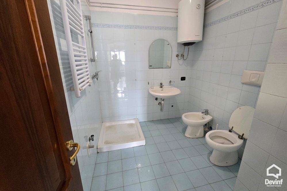 Tirane For Rent Office  Business center in the heart of Tirana Office zyre avokati klinike