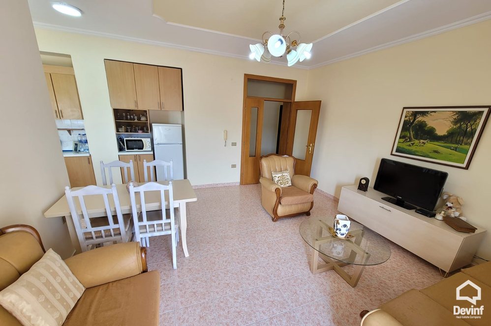 Tirane Qera Apartament 1+1+A Apartament tek Stadiumi Selman Stermasi apartament