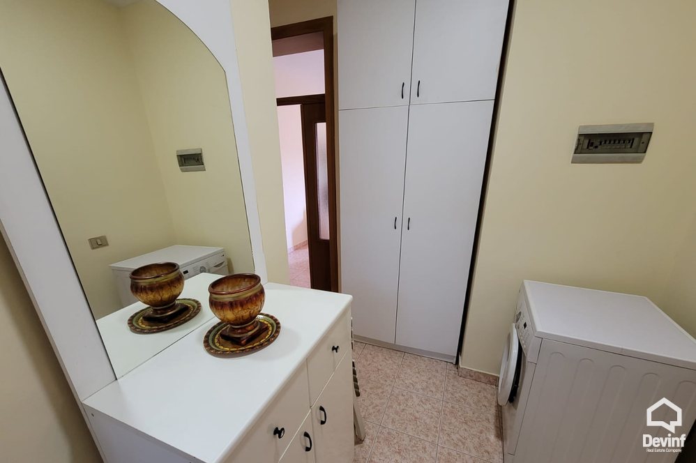 Tirane Qera Apartament 1+1+A Apartament tek Stadiumi Selman Stermasi apartament