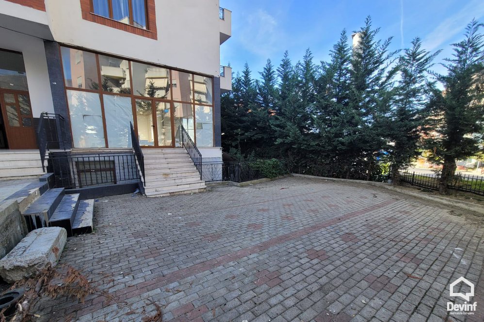 Tirane For Rent Shop  Shop for rent located in Linze area, Dajt Office Warehouse Shop punishte