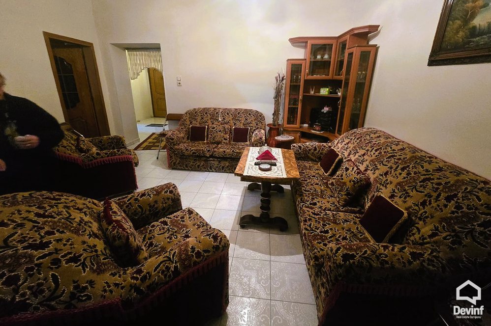 Tirane For Rent Apartment 3+1 Apartment in the center of Tirana Apartment Office Booking/AirBnB