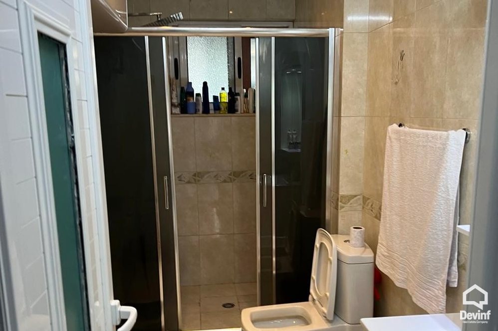 Tirane For Sale Apartment 3+1 3+1 apartment at the intersection of 21 Dhjetori Apartment