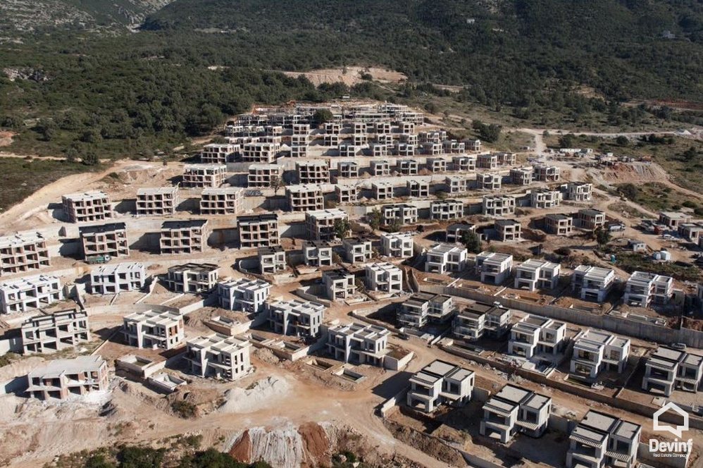 Vlore For Sale Villa  San Nicolas Resort, Palase Villa bregdet Residential Complex vile dyshe