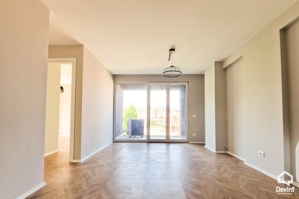 Tirane For Sale Apartment 3+1 Apartment in the Great Park of Lake area, Tirana Apartment Residential Complex