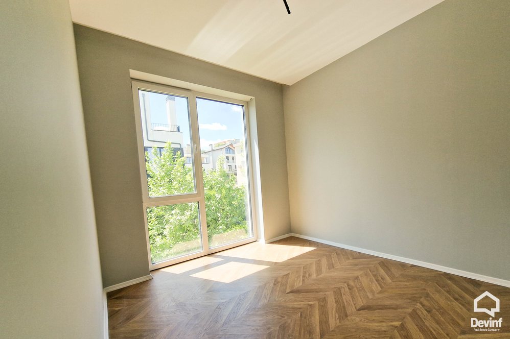Tirane For Sale Apartment 3+1 Apartment in the Great Park of Lake area, Tirana Apartment Residential Complex