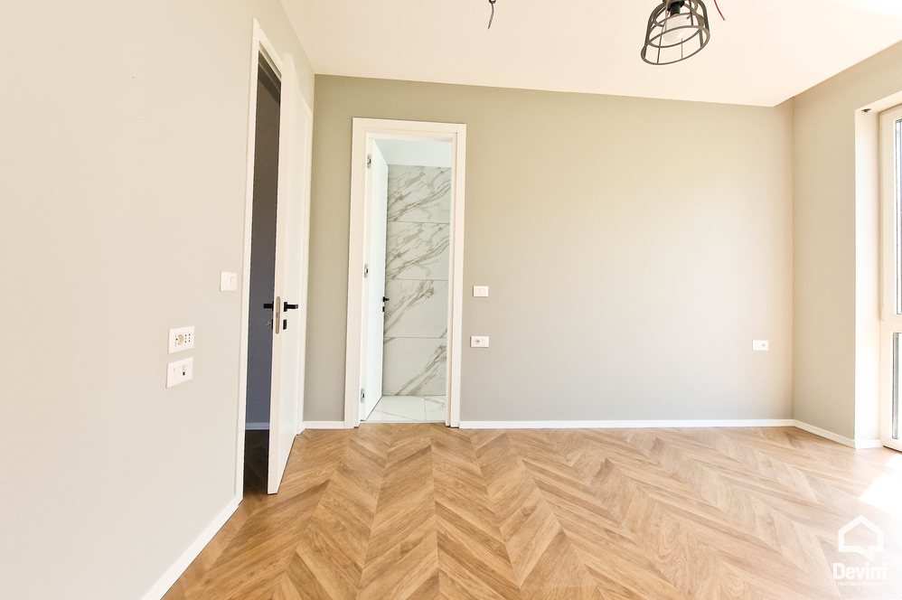 Tirane For Sale Apartment 3+1 Apartment in the Great Park of Lake area, Tirana Apartment Residential Complex