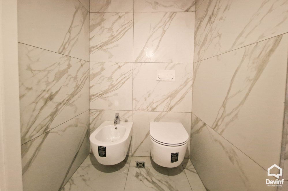 Tirane For Sale Apartment 3+1 Apartment in the Great Park of Lake area, Tirana Apartment Residential Complex