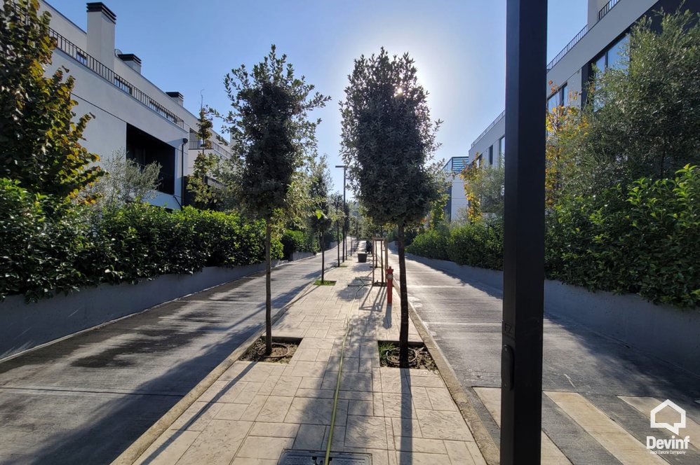 Tirane For Sale Apartment 3+1 Apartment in the Great Park of Lake area, Tirana Apartment Residential Complex