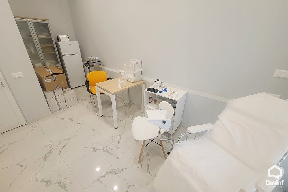 Tirane For Rent Office 4+1 Business space for rent in Selita area Office qender estetike qender masazhi klinike spitalore Klinike Fizioterapie klinke