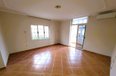 Tirane For Rent Office Me shume se 4 dhoma Office loacated in Blloku area Office klinike dentare show room
